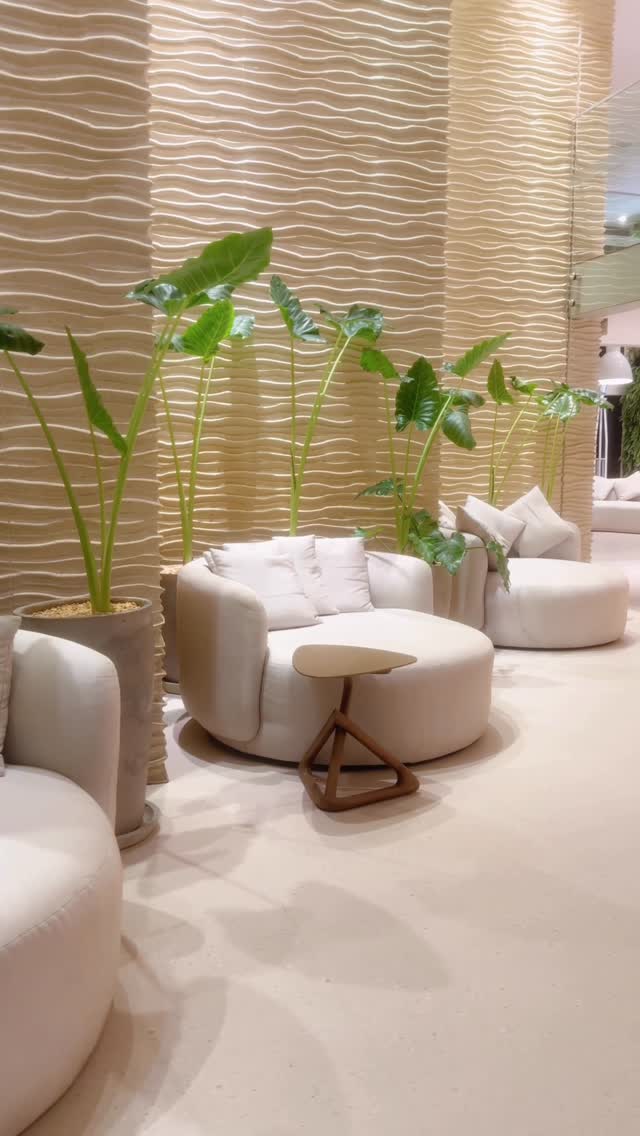 Hall do Hotel Meridiano: marcenaria comercial sob medida para recepção